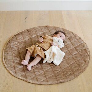 Saranoni Baby Playmat Ultra-Soft Faux Fur Round Quilted Plush Blanket Tan Brown